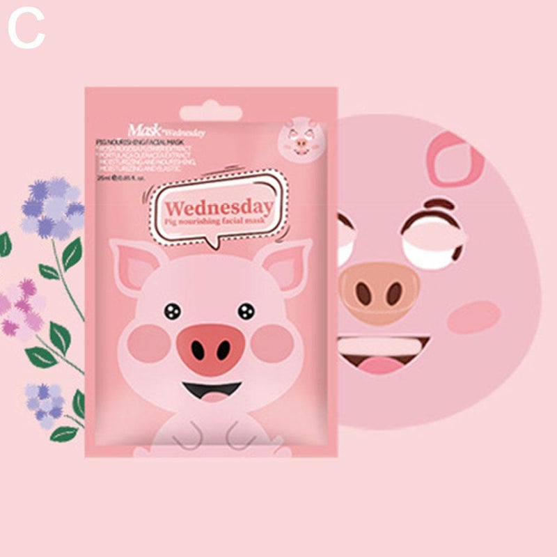 Cute cartoon-themed sheet mask, moisturizing and hydrating, soft and smooth skin.